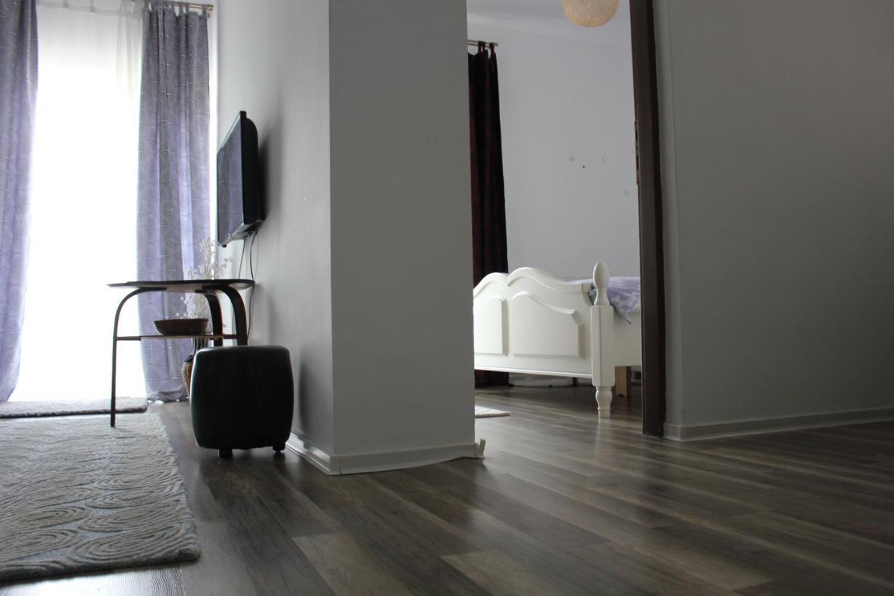 Happy Holiday Apartments Predeal Eksteriør bilde